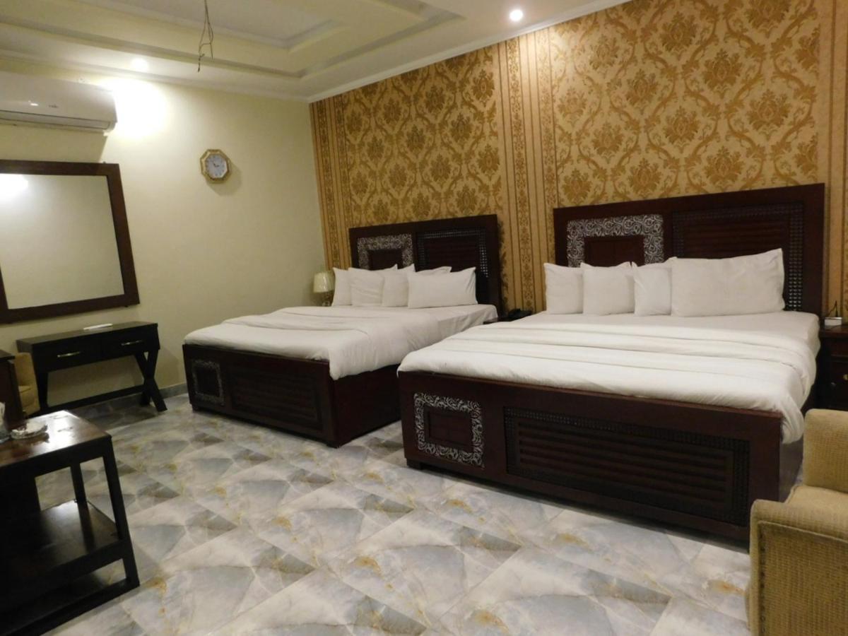 Hotel S.R. Lounge Multán Kültér fotó
