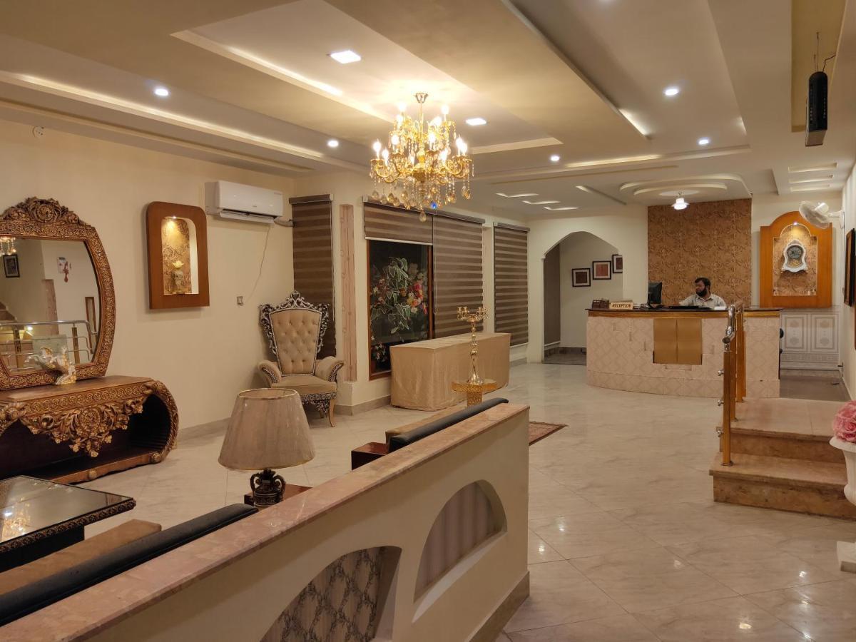 Hotel S.R. Lounge Multán Kültér fotó