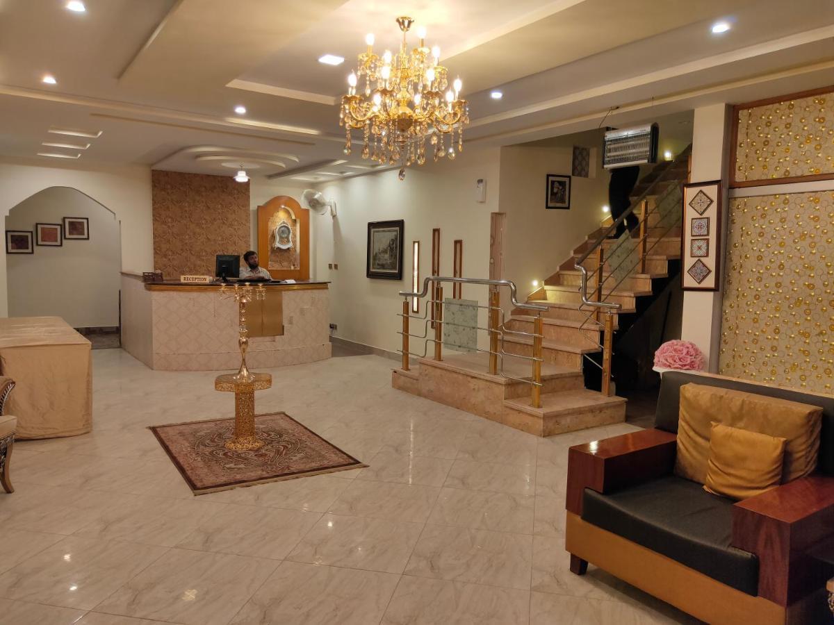 Hotel S.R. Lounge Multán Kültér fotó