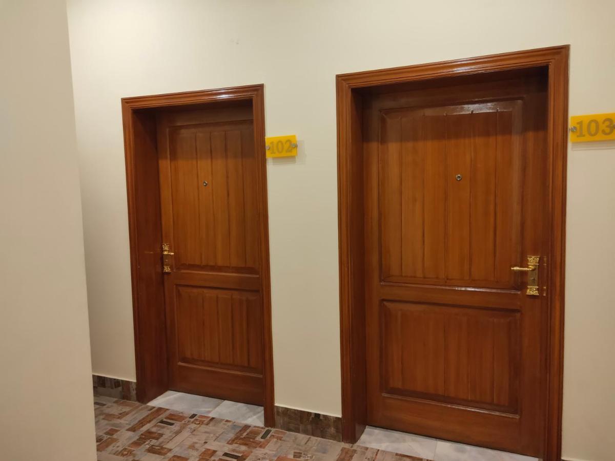 Hotel S.R. Lounge Multán Kültér fotó