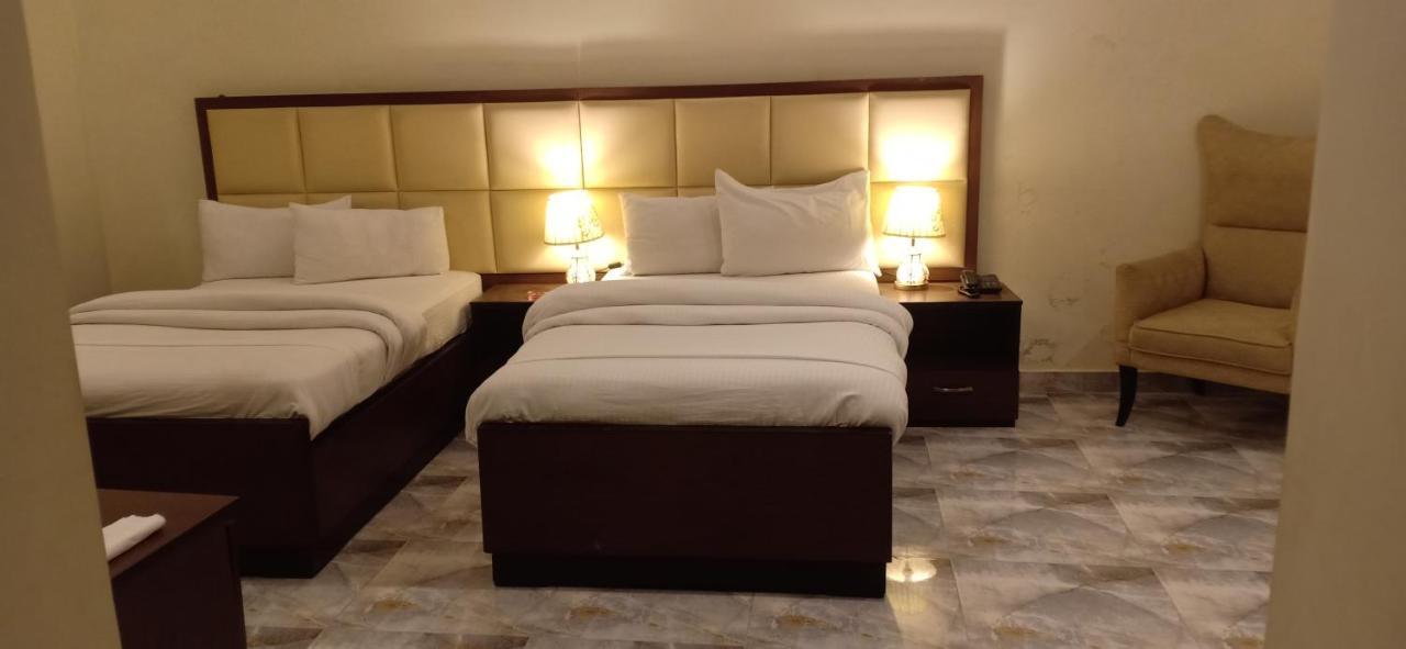 Hotel S.R. Lounge Multán Kültér fotó